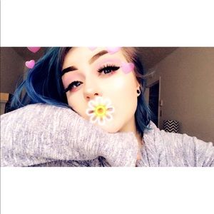 Meet your Posher, Brenna